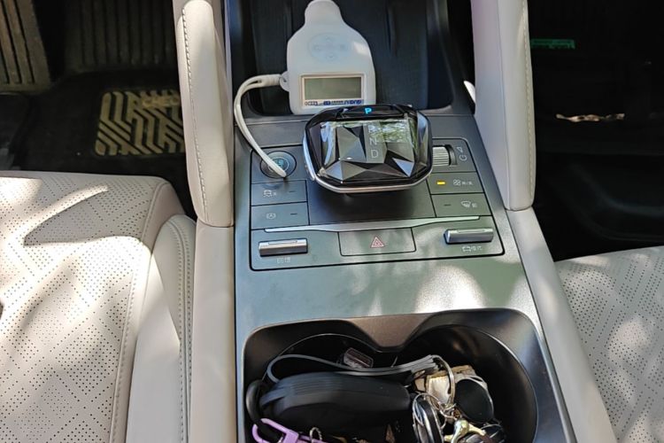 BYD YuanUP 2024 #14 BYD YuanUP 2024 car image #14