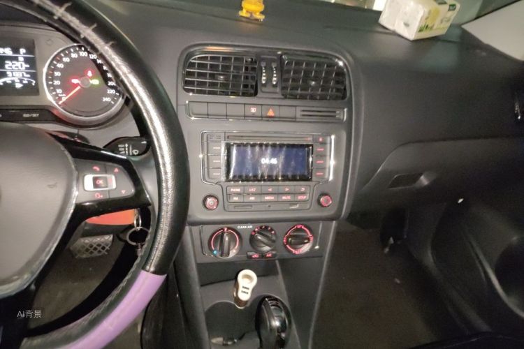 Volkswagen Polo 2016 #15 Volkswagen Polo 2016 car image #15