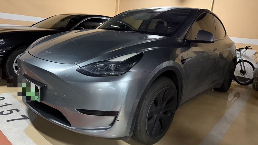 Tesla Model Y 2024 Tesla Model Y 2024 car image