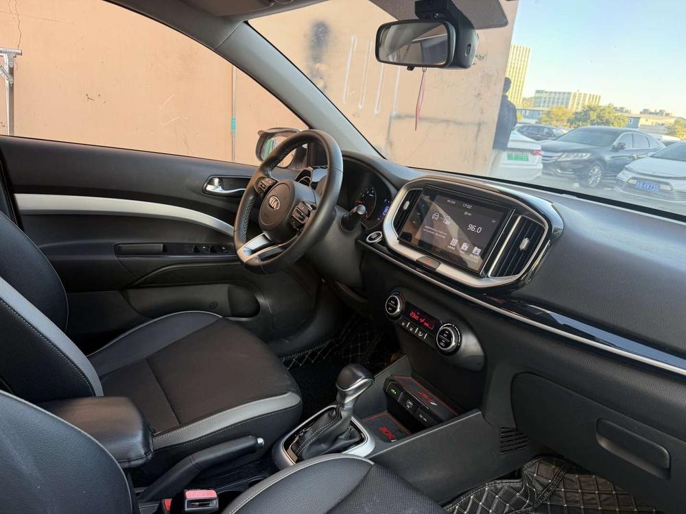 Kia KX1 2020 car image #7