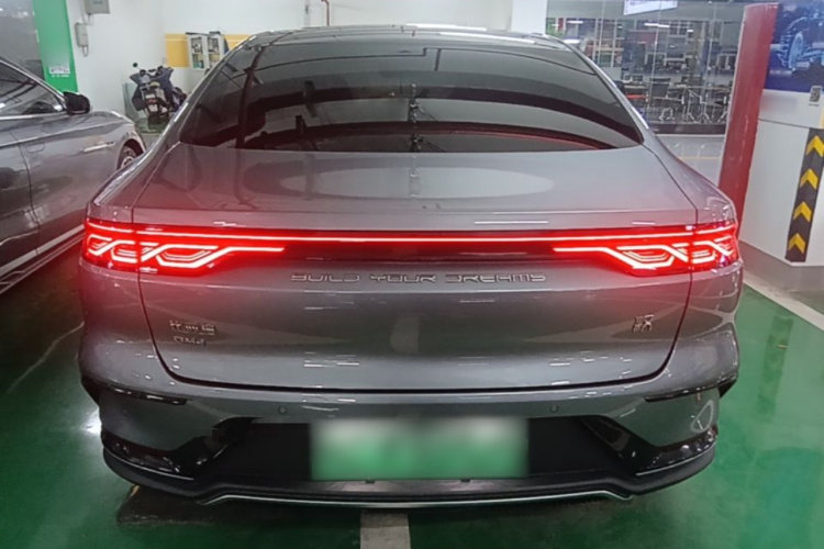 BYD Han 2023 car image #6