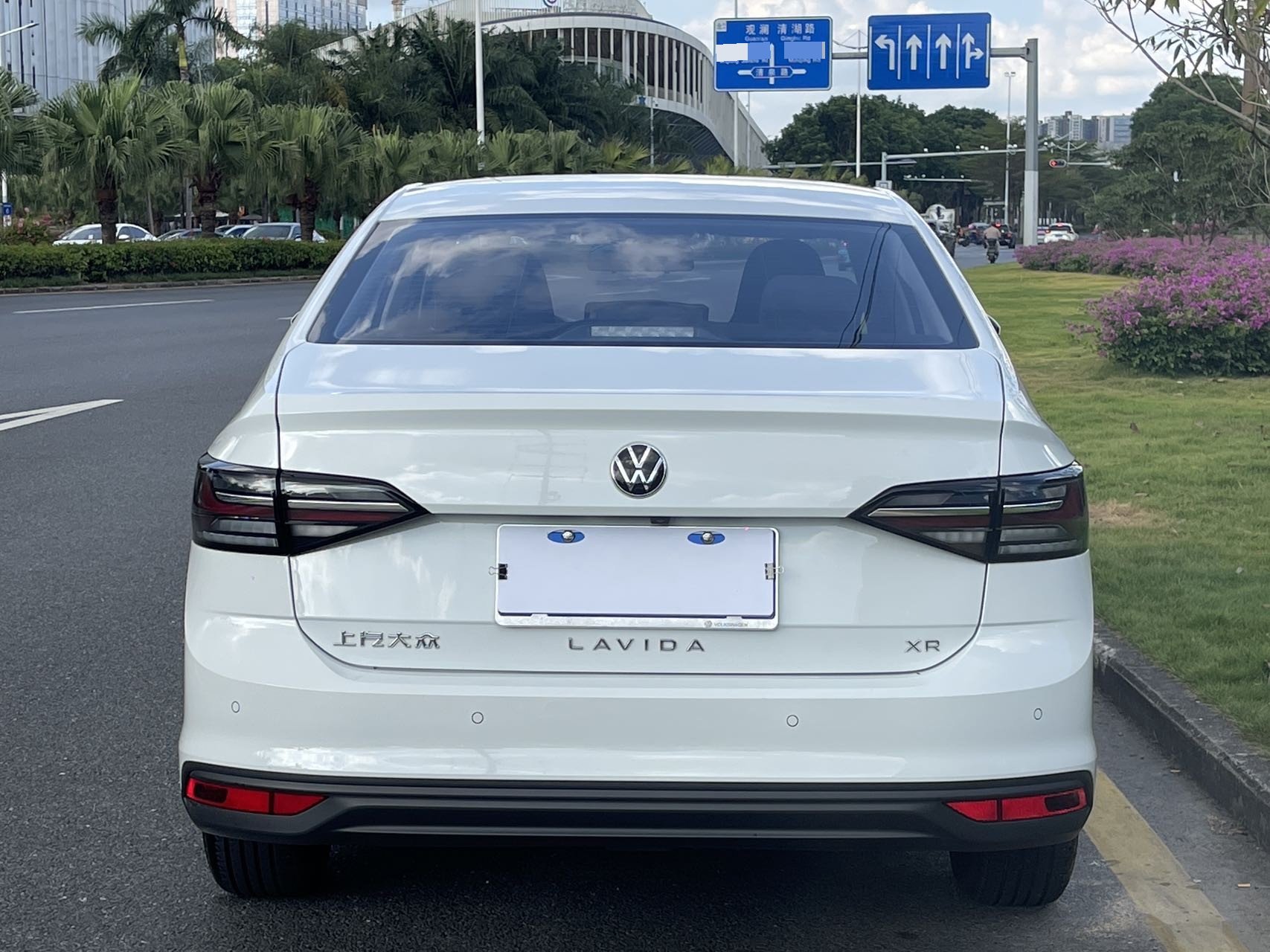 Volkswagen Lavida 2026 imagen de coche #8
