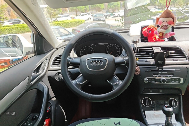 Audi Q3 2018 #12 Audi Q3 2018 car image #12