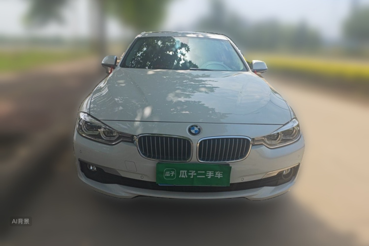 BMW 3 Series 2018 car image #3