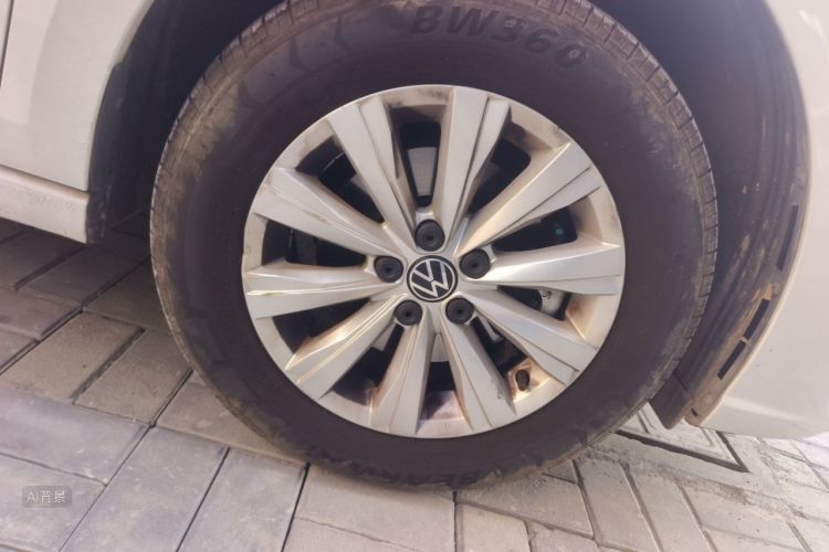 Volkswagen Lavida 2025 car image #9
