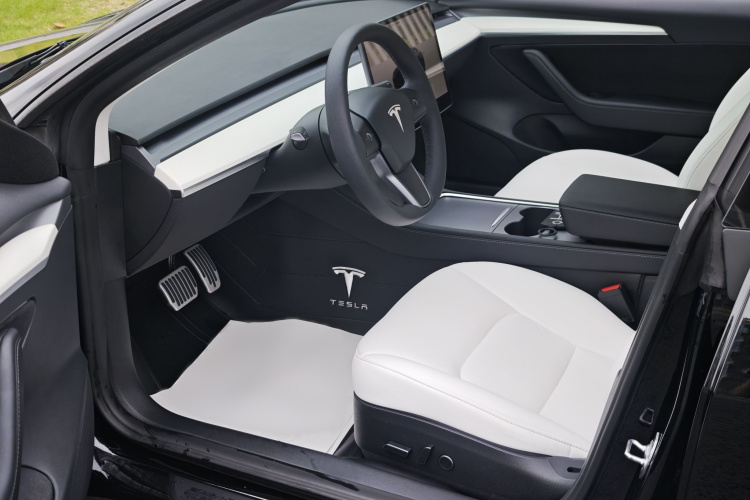 Tesla Model 3 2023 #16 Tesla Model 3 2023 car image #16