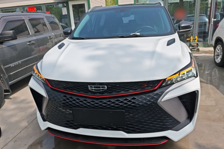 GEELY Coolray 2022 immagine di auto #3