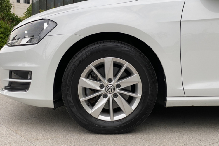 Volkswagen Golf 2017 #6 Volkswagen Golf 2017 car image #6