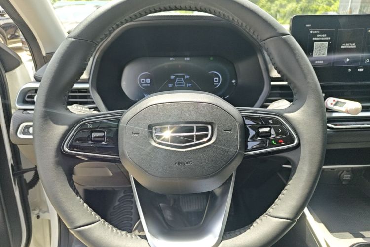 GEELY Emgrand 2021 #15 GEELY Emgrand 2021 car image #15