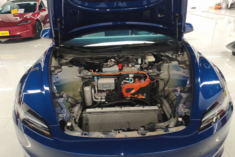 Tesla Model 3 2024 #20 Tesla Model 3 2024 car image #20