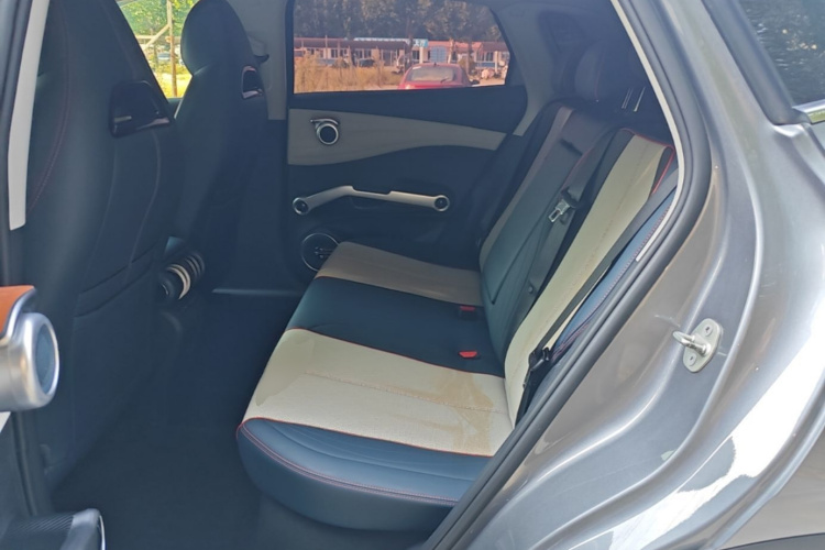 BYD Yuan Plus 2023 immagine di auto #17