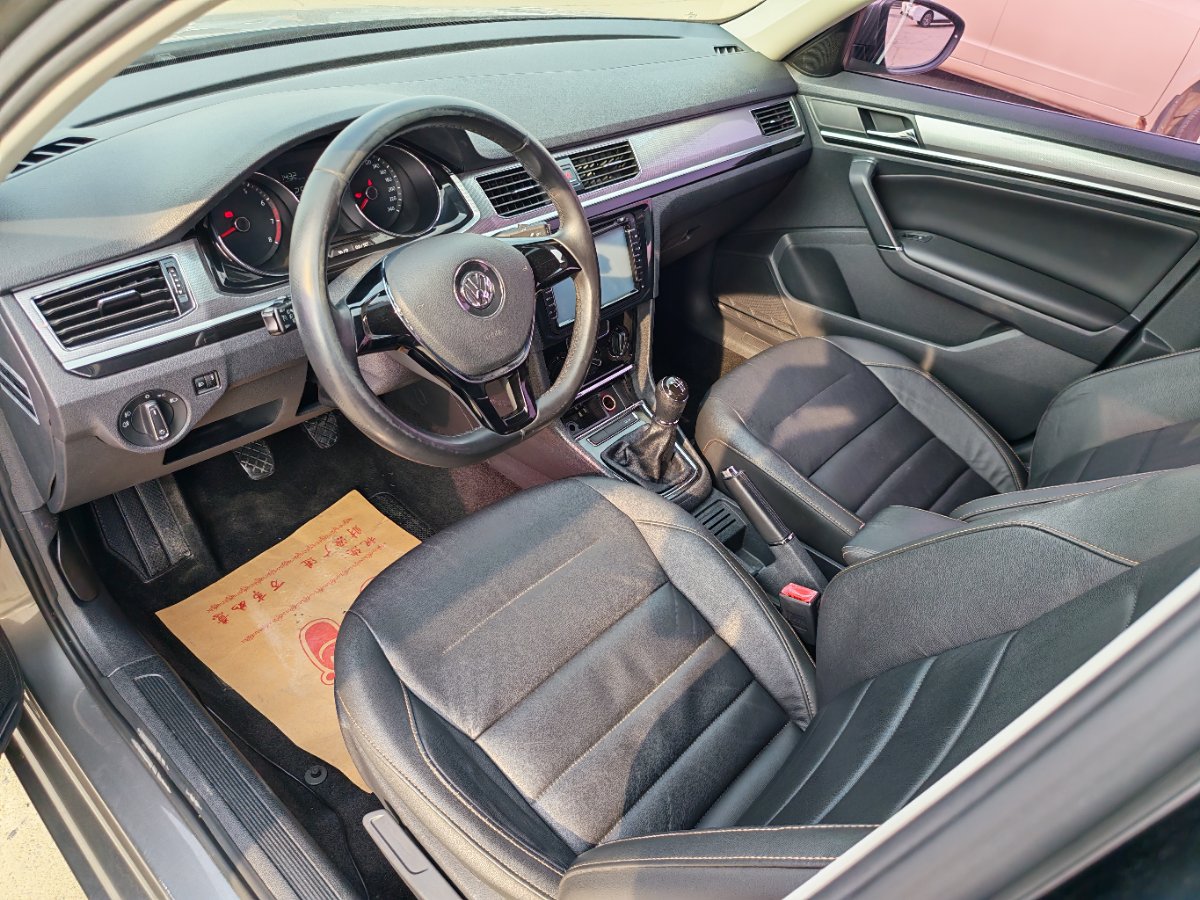 Volkswagen Bora 2016 صورة سيارة #6