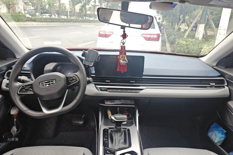 GEELY Emgrand 2022 car image #11