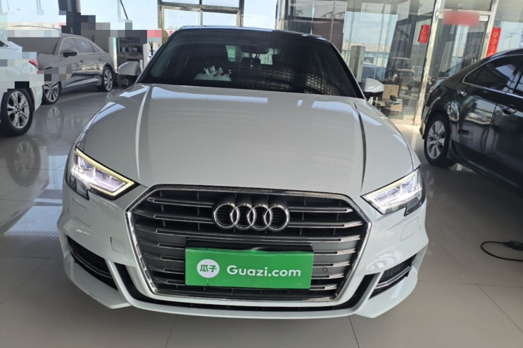 Audi A3 2021 immagine di auto #3