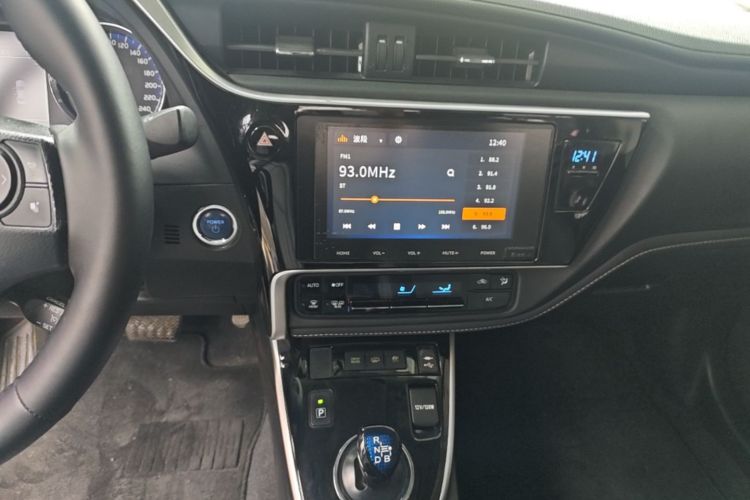 Toyota Corolla Hybird E+ 2019 immagine di auto #17