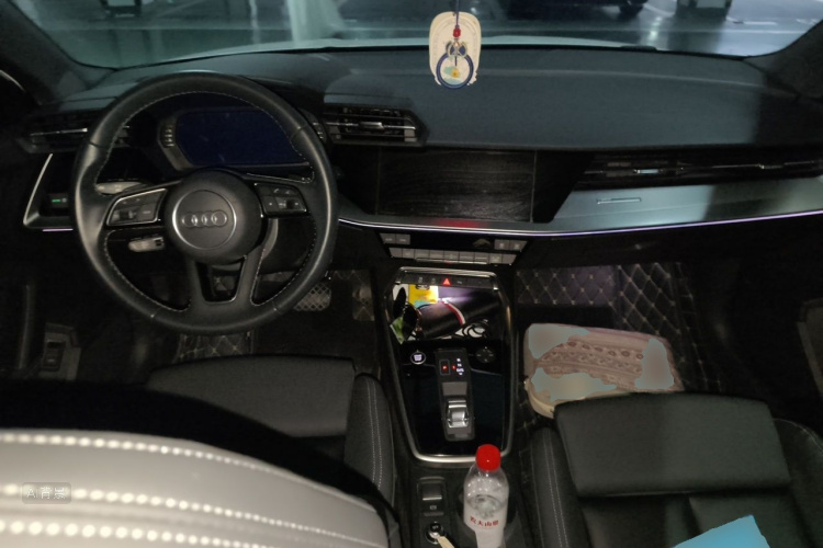 Audi A3 2024 car image #11