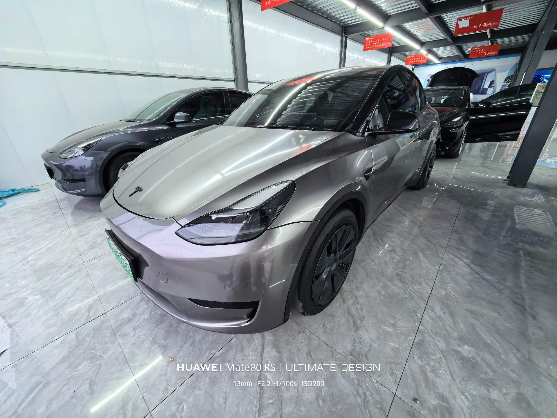 Tesla Model Y 2022 Tesla Model Y 2022 car image