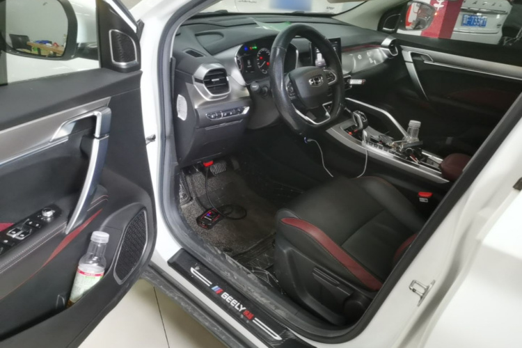 GEELY Coolray 2021 #12 GEELY Coolray 2021 car image #12