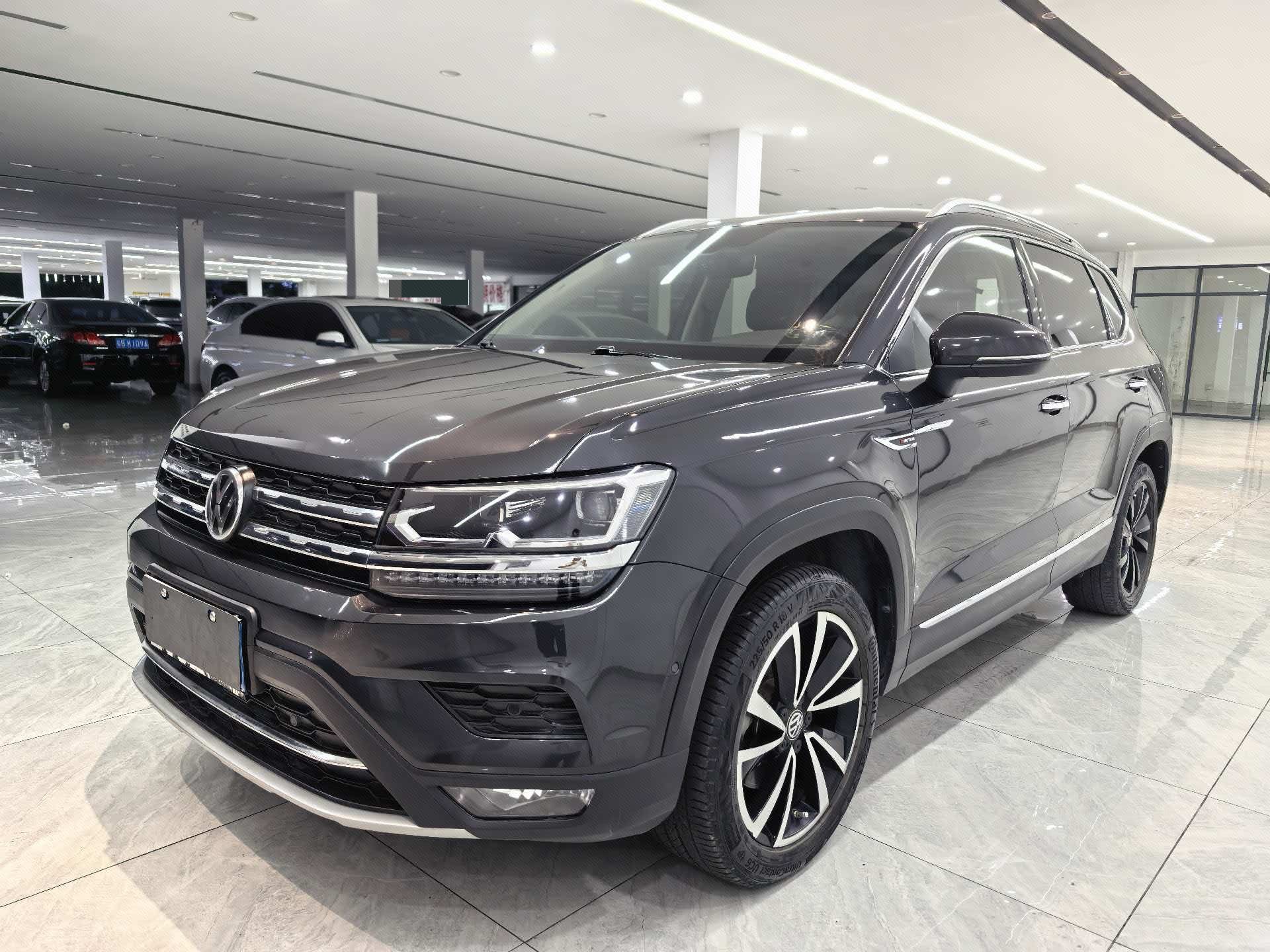 2020 2020 car image