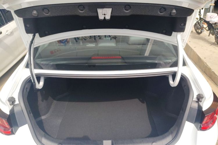 GEELY Emgrand L 2021 #19 GEELY Emgrand L 2021 car image #19