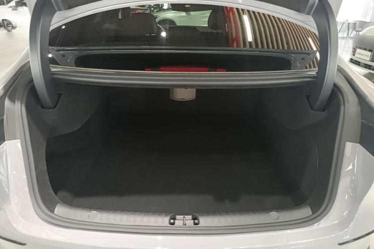 BYD Han 2025 car image #19