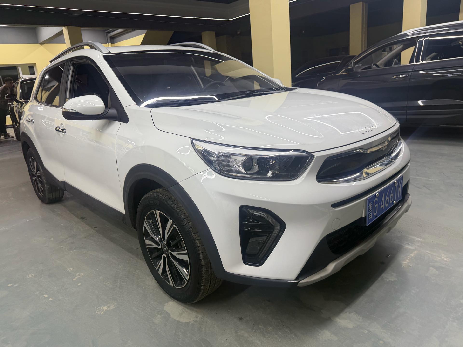 Kia KX1 2022 car image #3