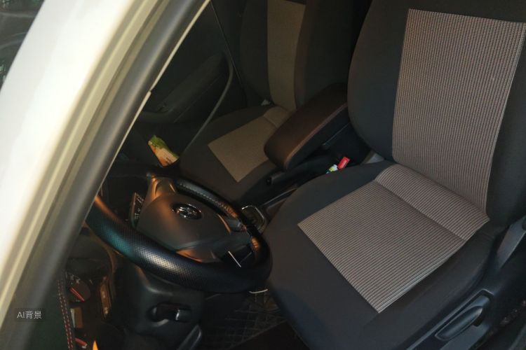 Volkswagen Polo 2019 car image #17