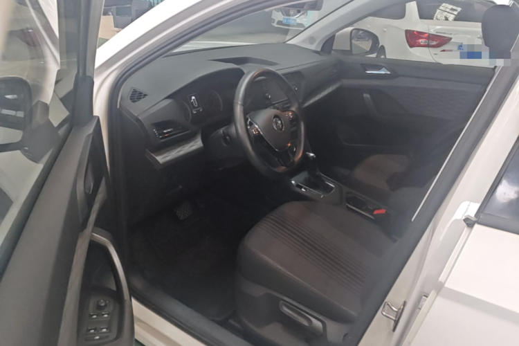 Volkswagen Tharu 2020 صورة سيارة #16
