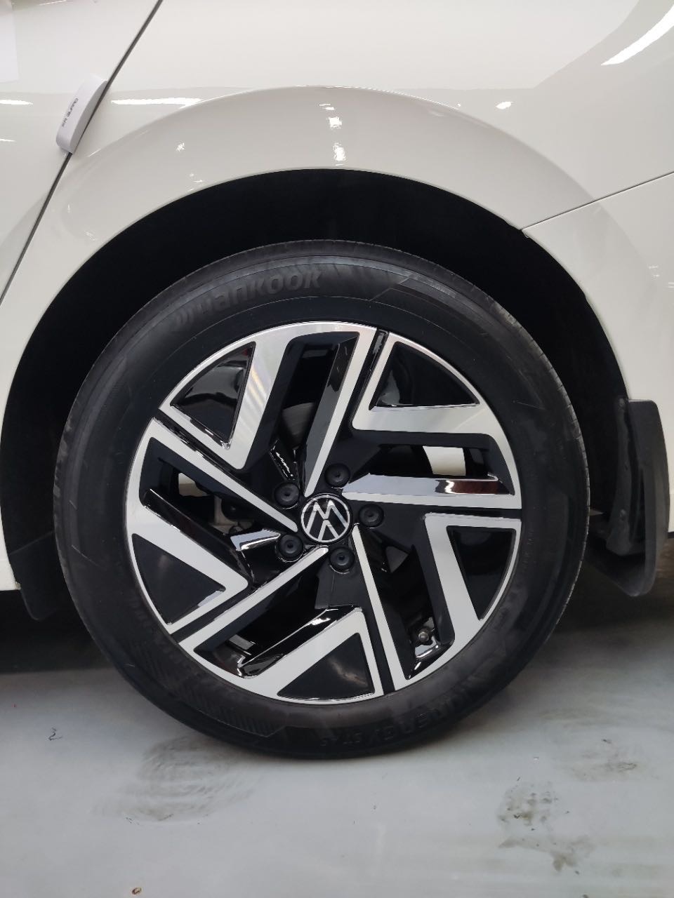 Volkswagen Sagitar 2023 car image #13
