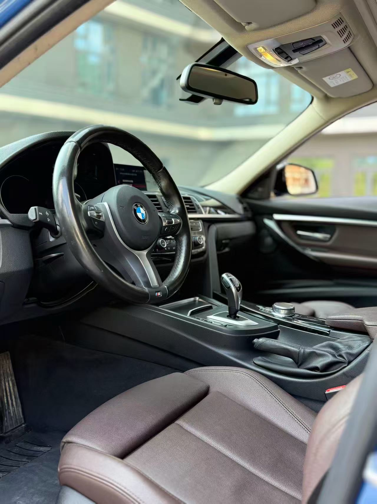 BMW 3 Series 2019 #4 BMW 3 Series 2019 car image #4