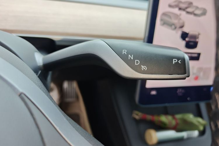 Tesla Model 3 2022 #14 Tesla Model 3 2022 car image #14