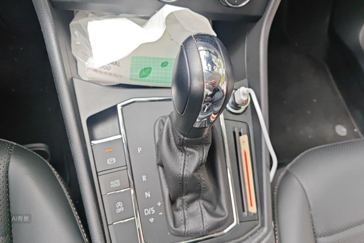 Volkswagen Lavida 2021 car image #16