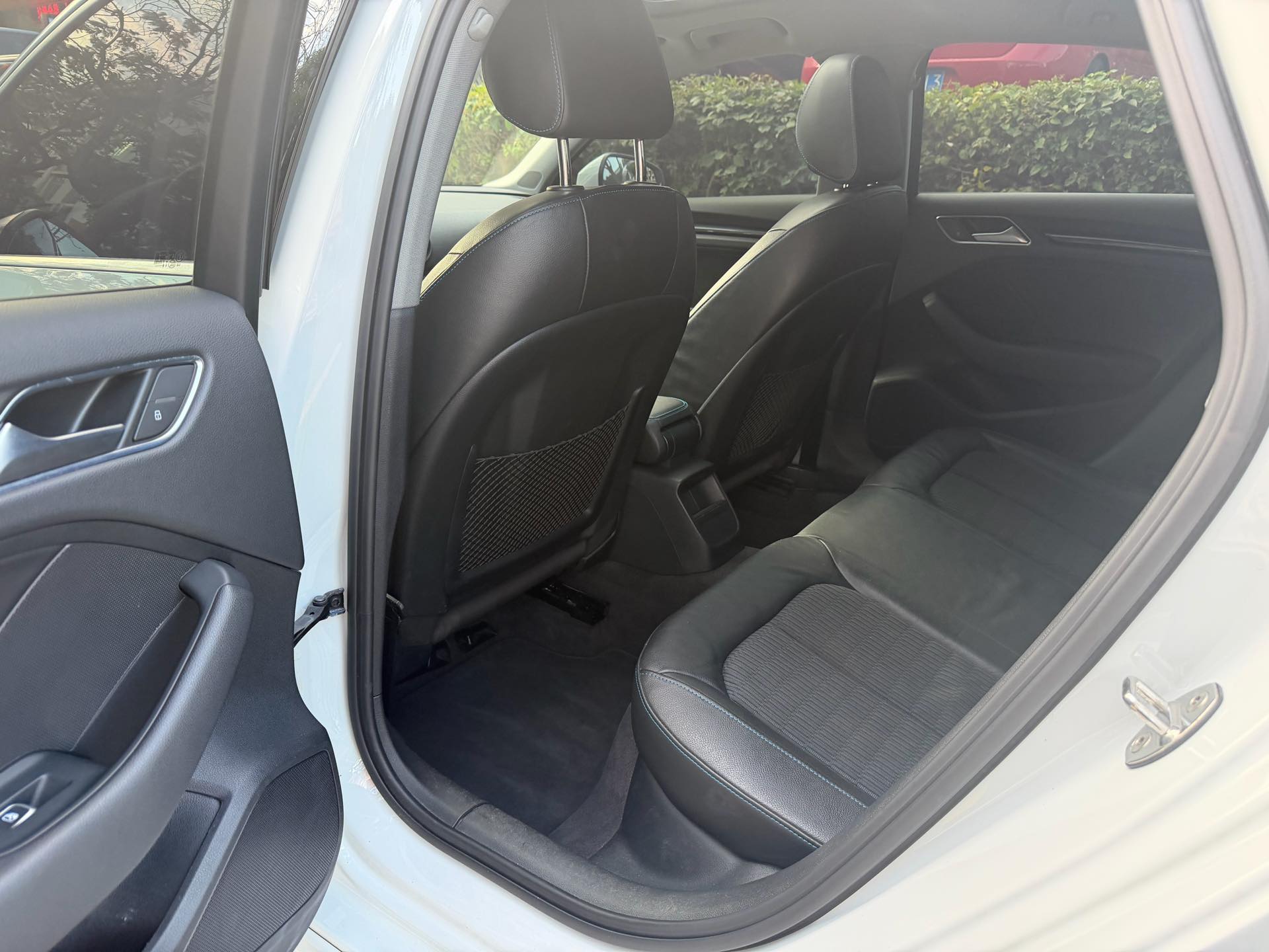 Audi A3 2018 car image #5