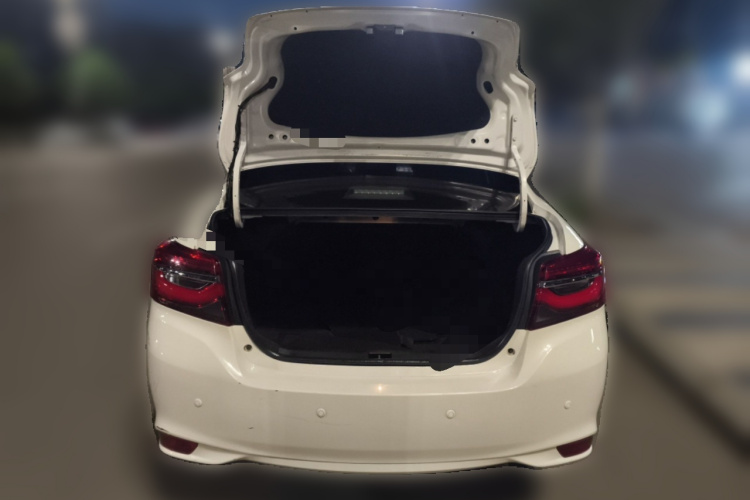 Toyota Vios 2021 изображение автомобиля #17