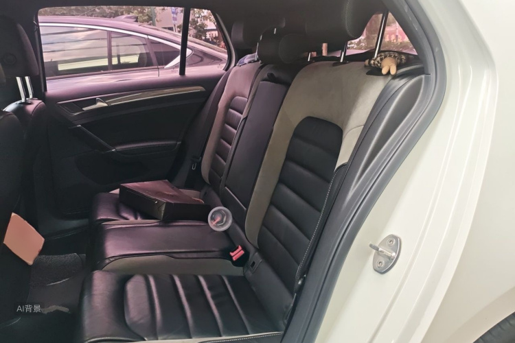 Volkswagen Golf 2018 #19 Volkswagen Golf 2018 car image #19