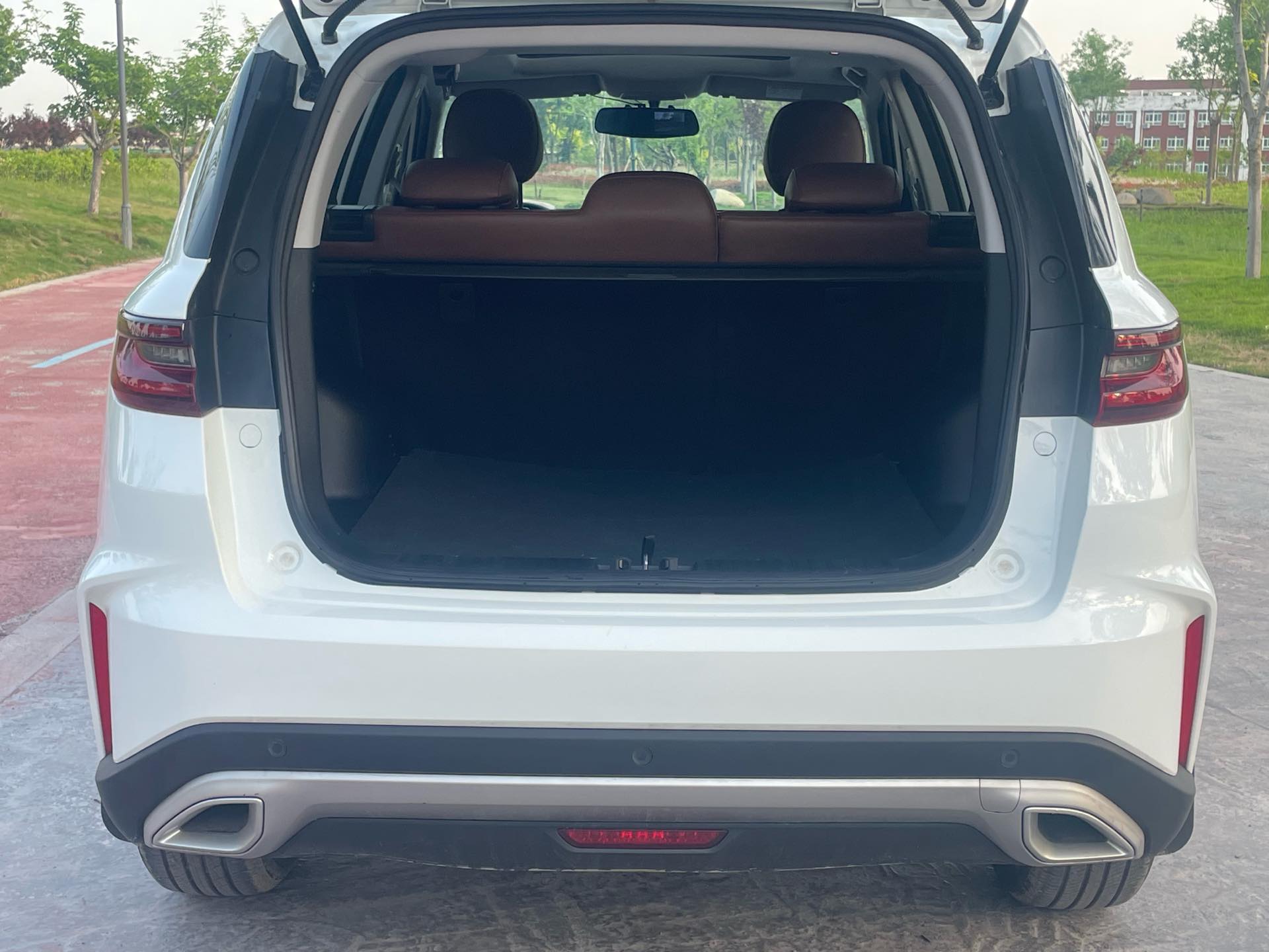 GEELY Vision X6 2022 car image #8