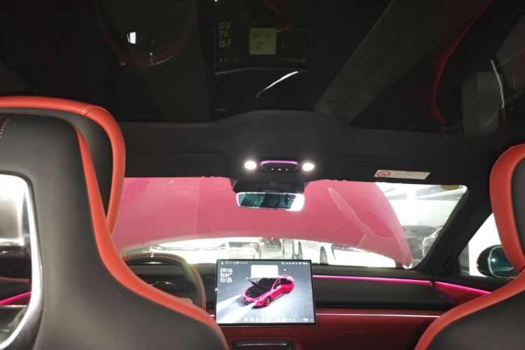 2026 #18 2026 immagine di auto #18