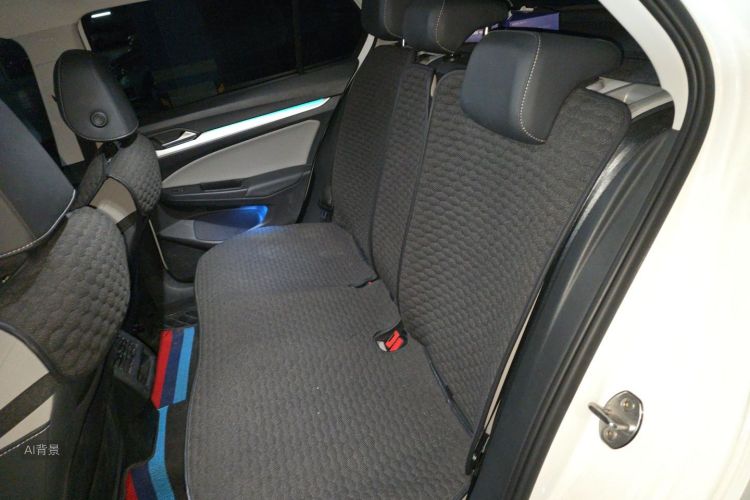 Volkswagen Golf 2022 car image #19