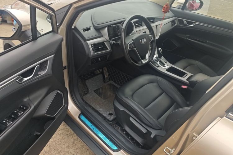 GEELY Emgrand GS 2018 car image #16