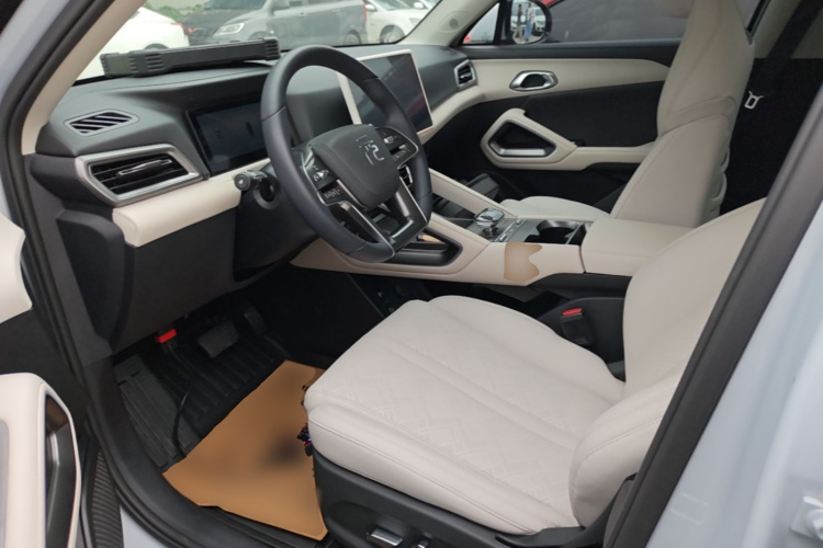 BYD YuanUP 2024 car image #15