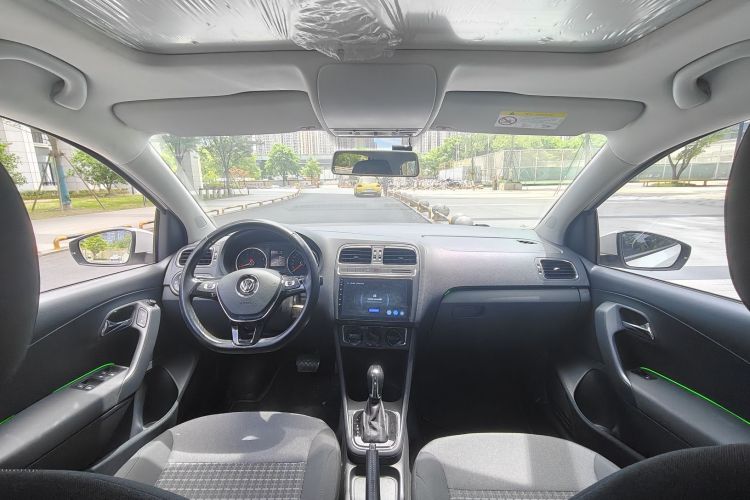 Volkswagen Polo 2017 #9 Volkswagen Polo 2017 car image #9