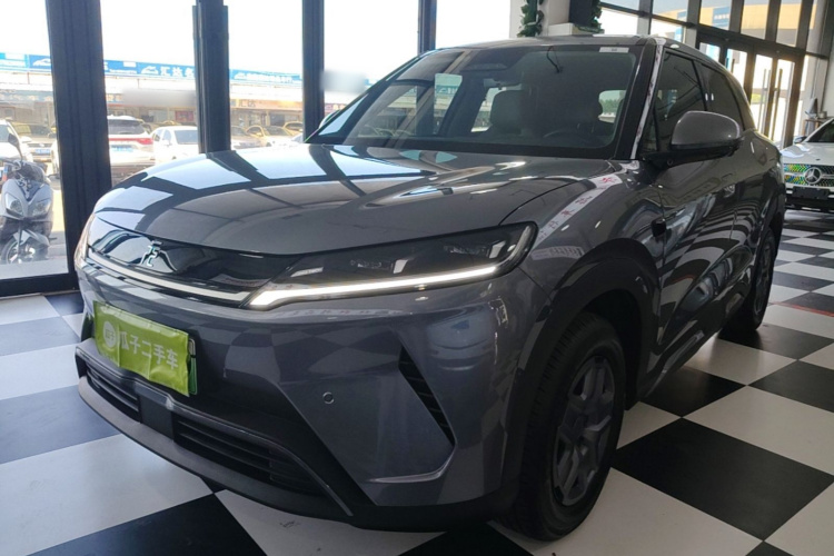 BYD YuanUP 2025 #2 BYD YuanUP 2025 car image #2
