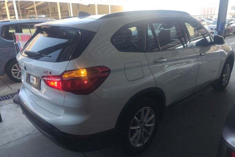 BMW X1 2017 car image #7