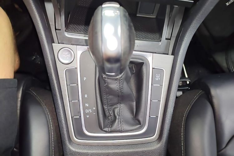 Volkswagen Golf 2015 #18 Volkswagen Golf 2015 car image #18