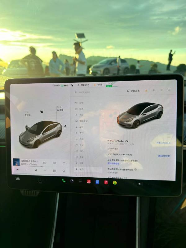 Tesla Model 3 2020 #8 Tesla Model 3 2020 car image #8