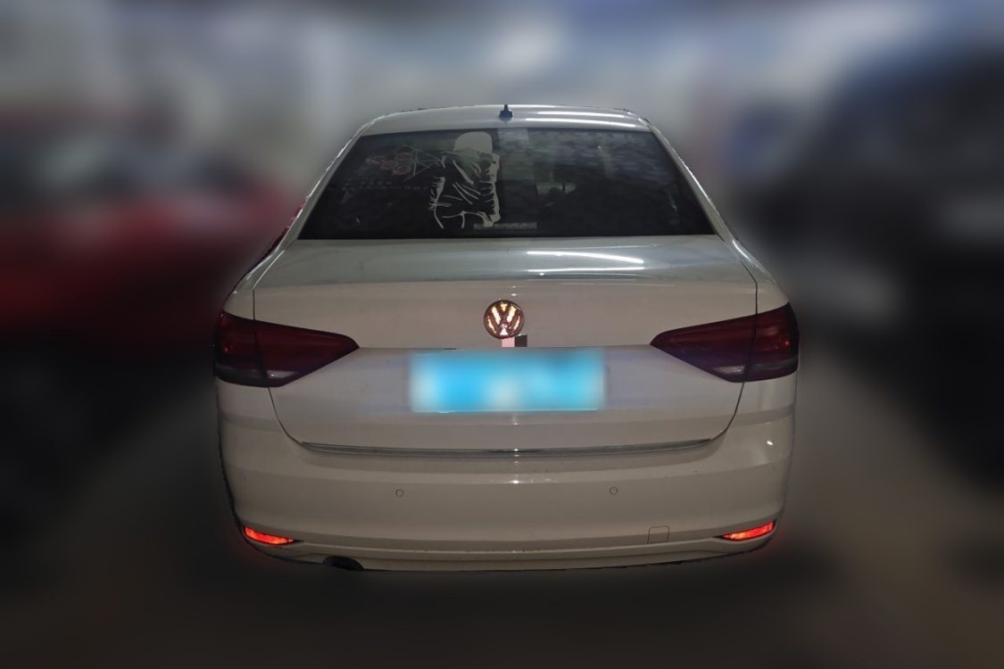Volkswagen Lavida 2018 car image #6