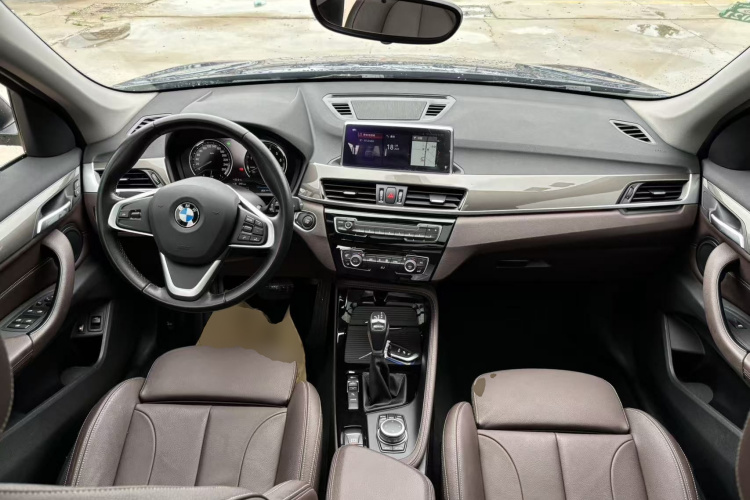 BMW X1 New Energy 2019 #10 BMW X1 New Energy 2019 car image #10