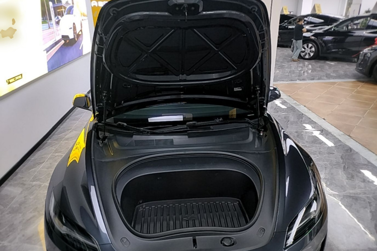 Tesla Model 3 2024 #20 Tesla Model 3 2024 car image #20