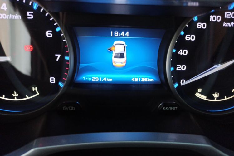 GEELY Emgrand 2017 #10 GEELY Emgrand 2017 car image #10