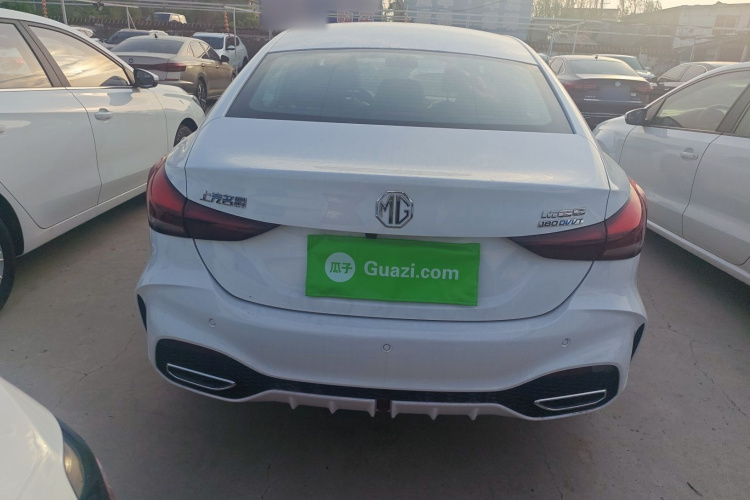 MG 5 2025 image de voiture #7